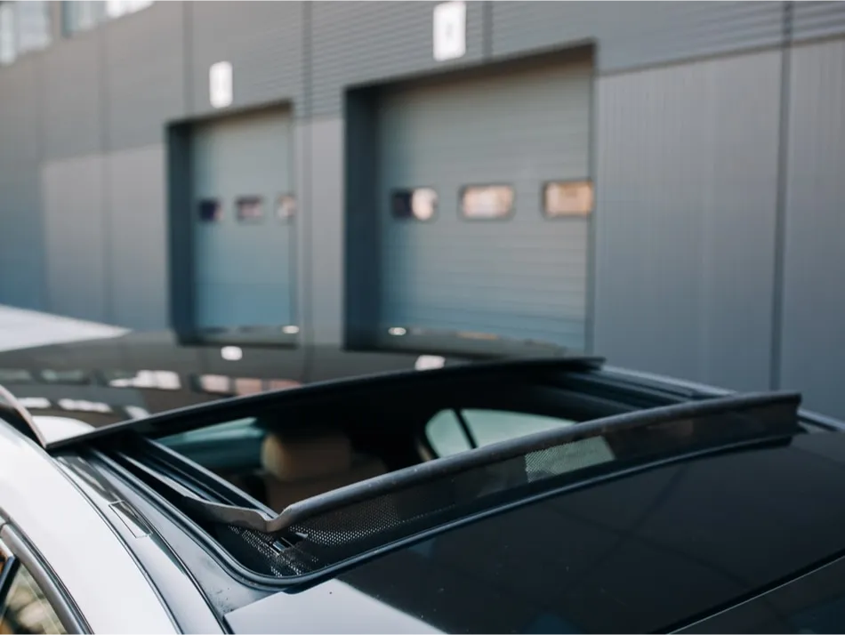 Remplacement de toit ouvrant et panoramique